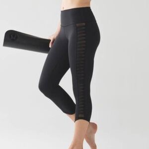 Lululemon size 2